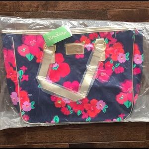 NWT Lilly Pulitzer tote floral navy